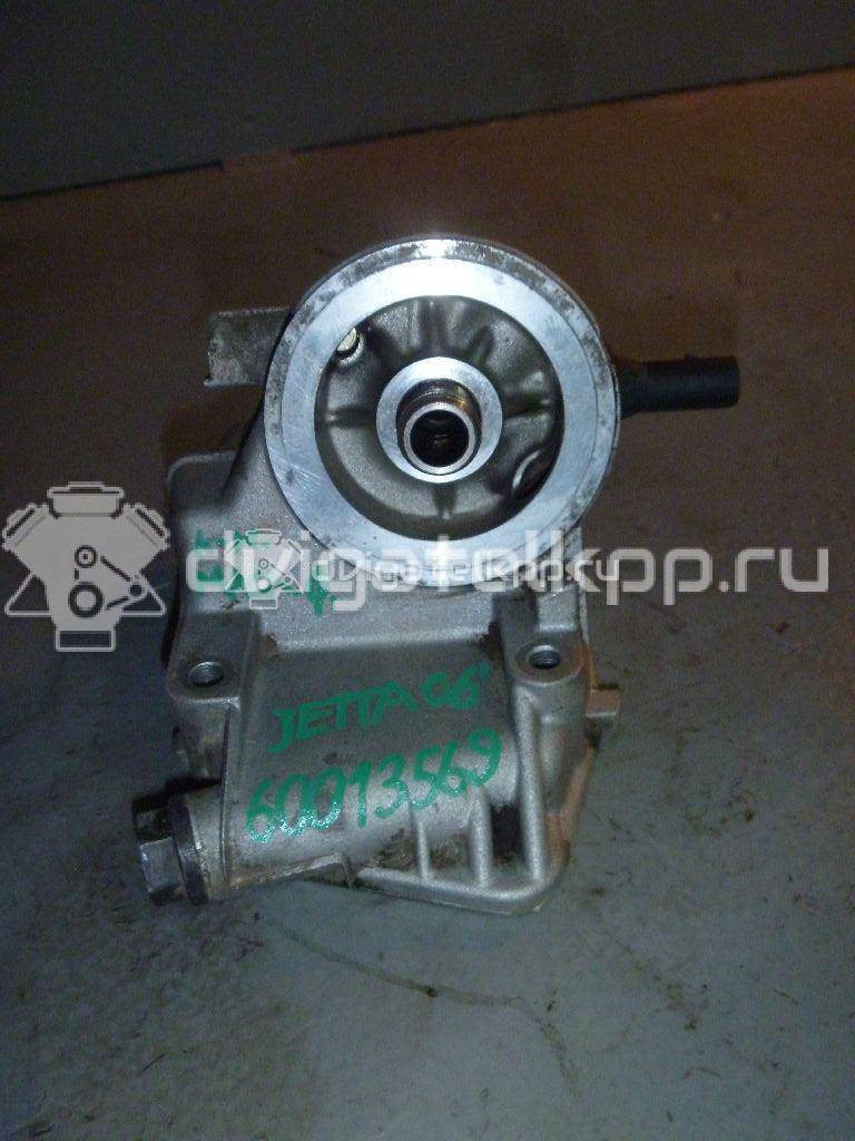 Фото Кронштейн масляного фильтра для двигателя AWM для Volkswagen / Audi 170 л.с 20V 1.8 л бензин 06A115417 {forloop.counter}}