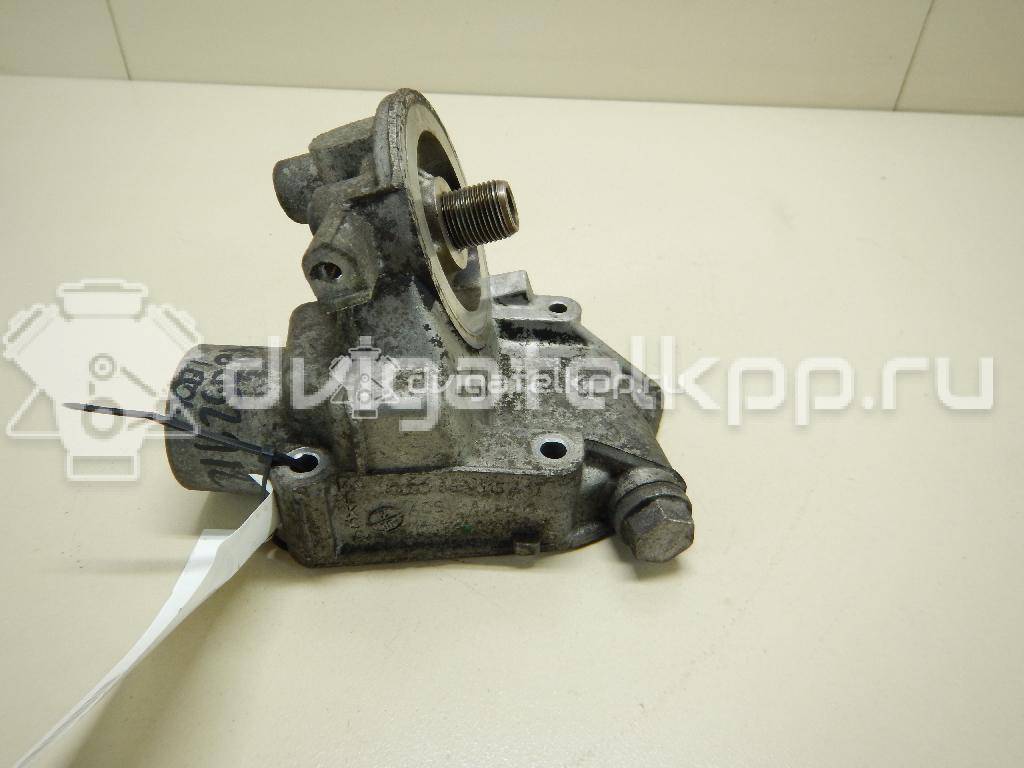 Фото Кронштейн масляного фильтра для двигателя AWM для Volkswagen / Audi 170 л.с 20V 1.8 л бензин 06A115417 {forloop.counter}}