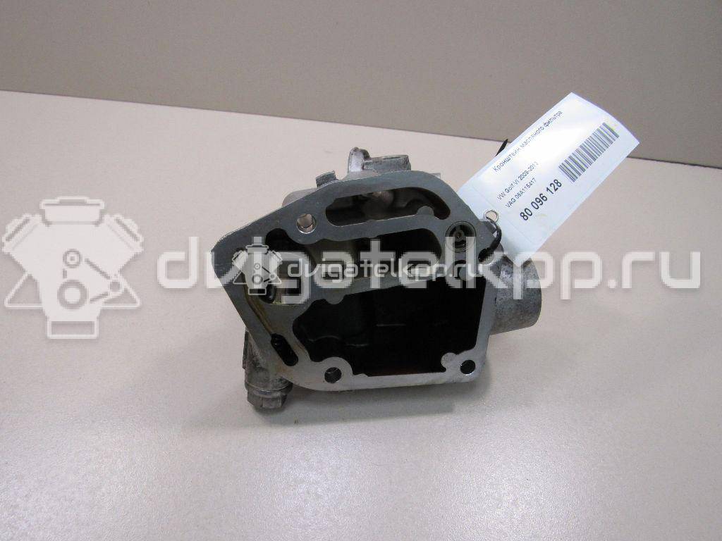 Фото Кронштейн масляного фильтра для двигателя AWM для Volkswagen / Audi 170 л.с 20V 1.8 л бензин 06A115417 {forloop.counter}}