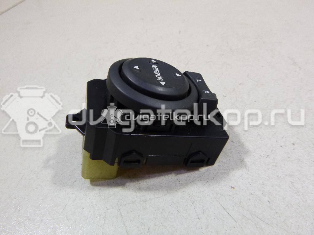 Фото Переключатель регулировки зеркала  935304x000 для kia RIO {forloop.counter}}