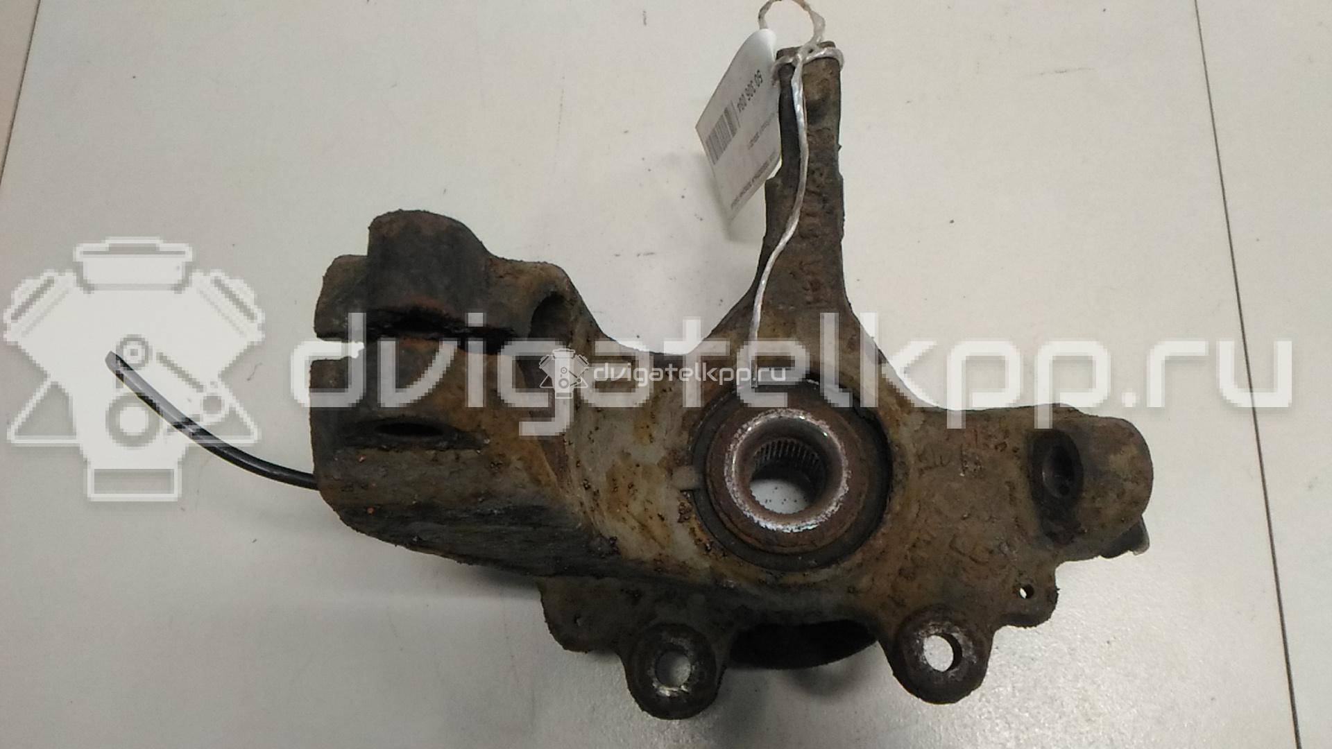 Фото Кулак поворотный передний правый  1420861 для Ford Focus / C-Max {forloop.counter}}