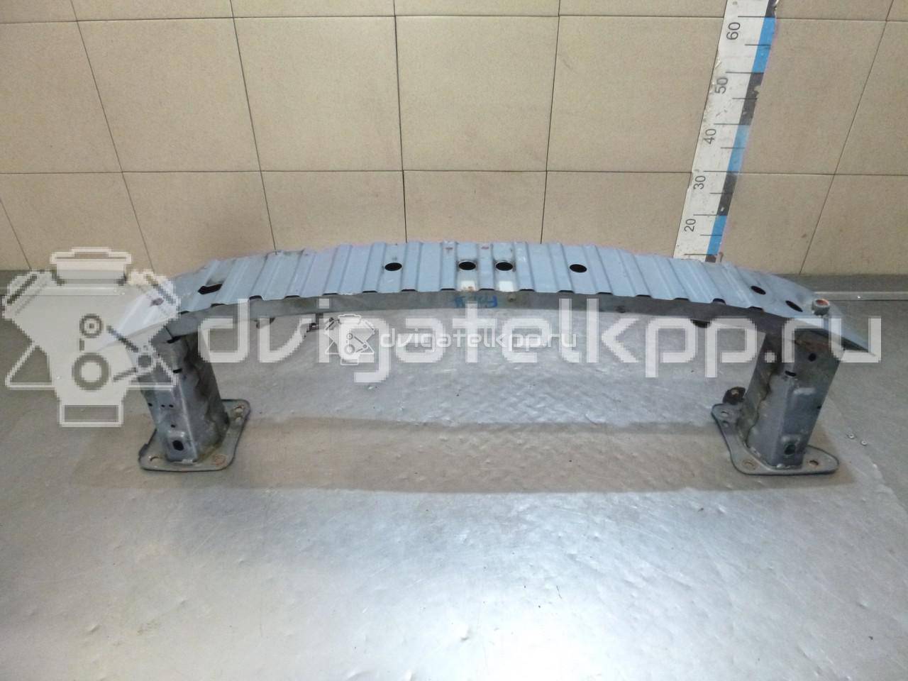 Фото Усилитель переднего бампера  1540638 для Ford Focus / Kuga / C-Max {forloop.counter}}