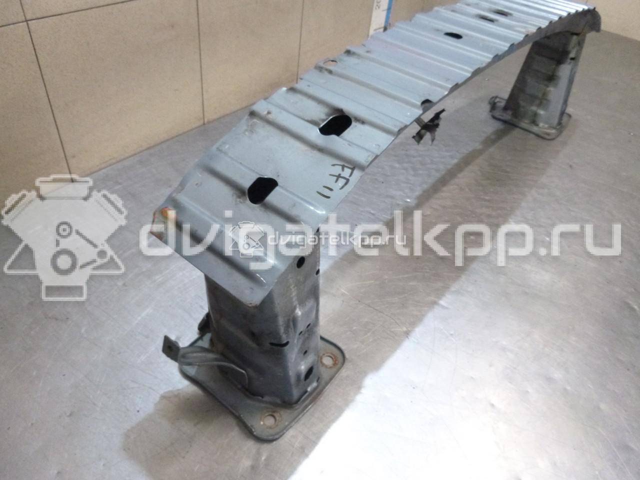 Фото Усилитель переднего бампера  1540638 для Ford Focus / Kuga / C-Max {forloop.counter}}