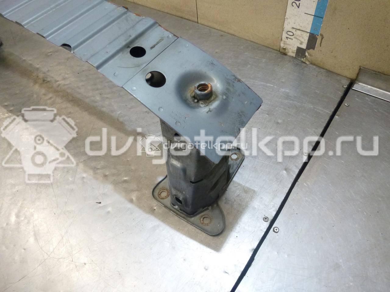 Фото Усилитель переднего бампера  1540638 для Ford Focus / Kuga / C-Max {forloop.counter}}