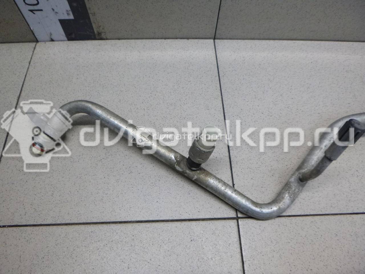 Фото Трубка кондиционера  1741898 для Ford Fiesta / Focus / C-Max / Fusion Ju {forloop.counter}}