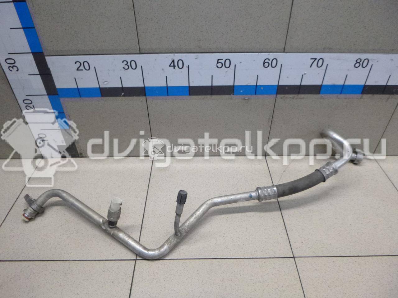 Фото Трубка кондиционера  1741898 для Ford Fiesta / Focus / C-Max / Fusion Ju {forloop.counter}}