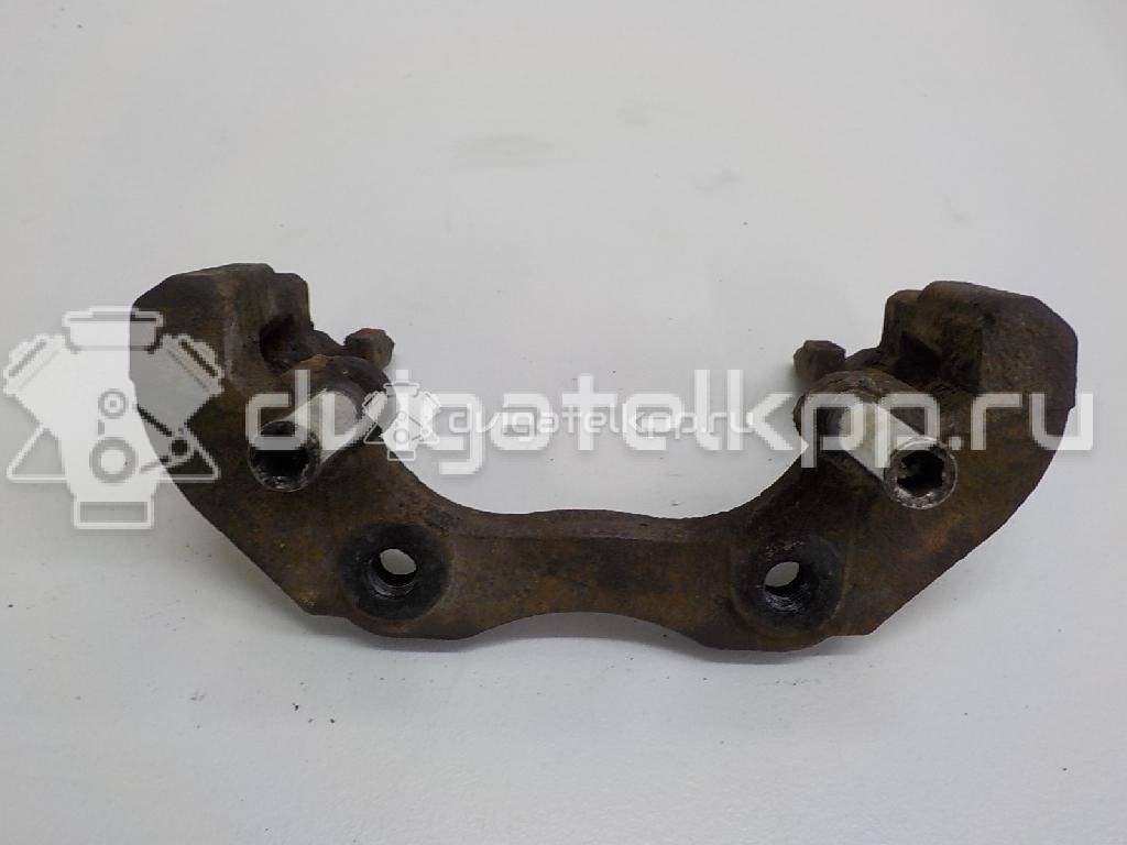 Фото Скоба суппорта переднего  1471710 для Ford Focus / C-Max {forloop.counter}}