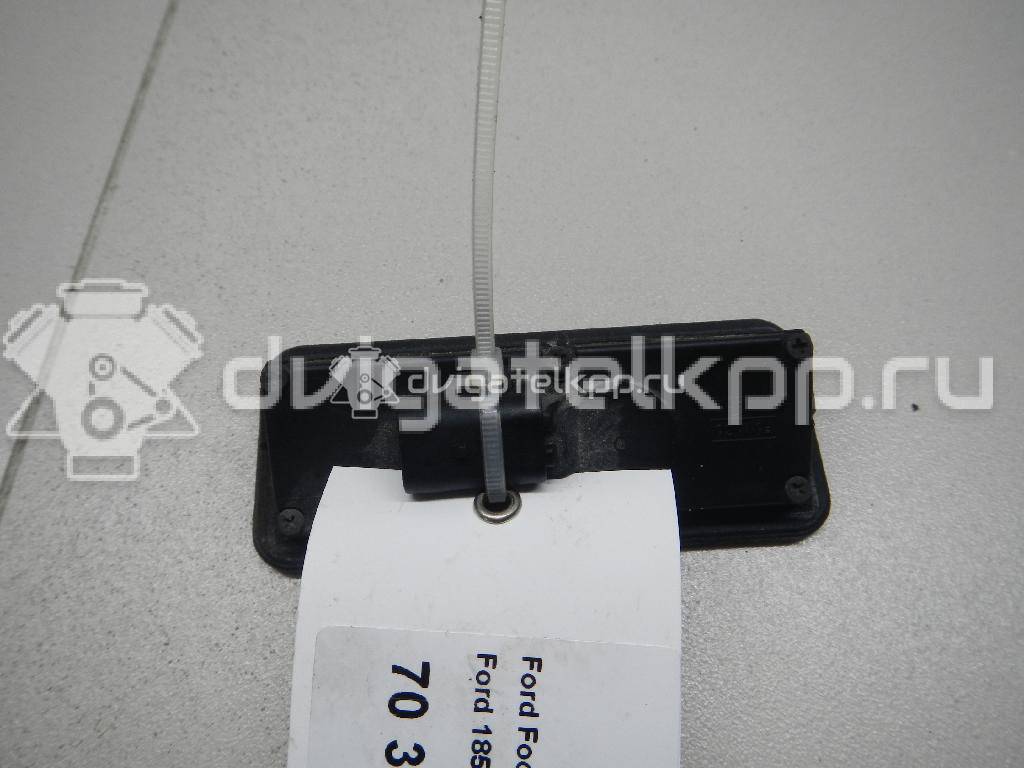 Фото Кнопка открывания багажника  1857333 для Ford Fiesta / Focus / C-Max / Galaxy / Kuga {forloop.counter}}