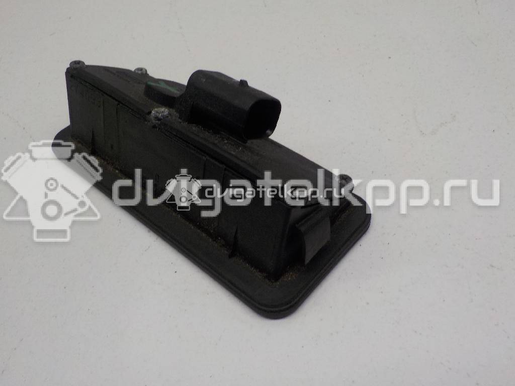 Фото Кнопка открывания багажника  1857333 для Ford Fiesta / Focus / C-Max / Galaxy / Kuga {forloop.counter}}