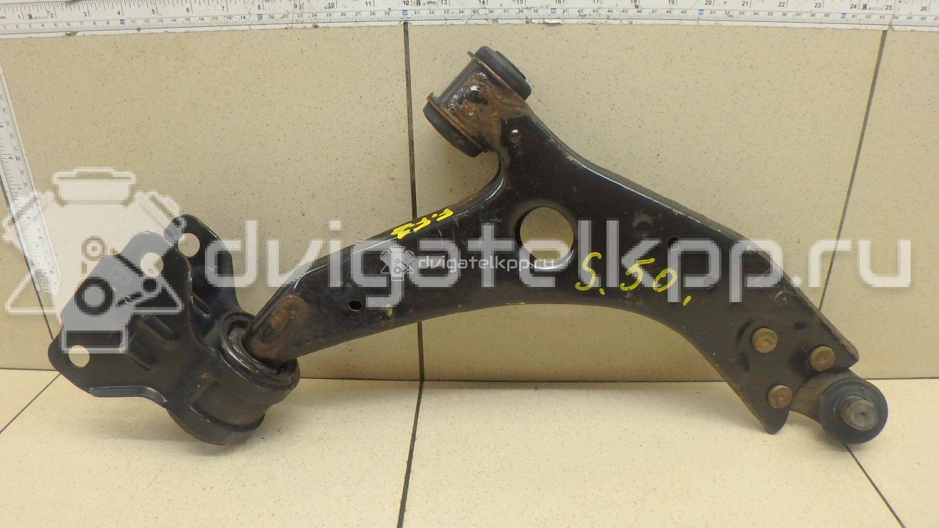 Фото Рычаг передний правый  1866068 для Ford Focus / Kuga / C-Max / Grand {forloop.counter}}