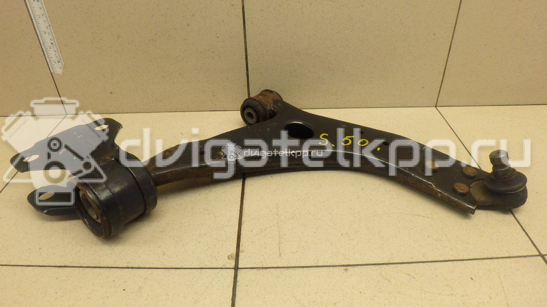 Фото Рычаг передний правый  1866068 для Ford Focus / Kuga / C-Max / Grand {forloop.counter}}