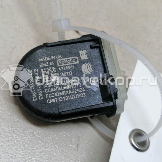 Фото Датчик давления в шине  1862980 для Ford Fiesta / Focus / Tourneo / C-Max / Ka