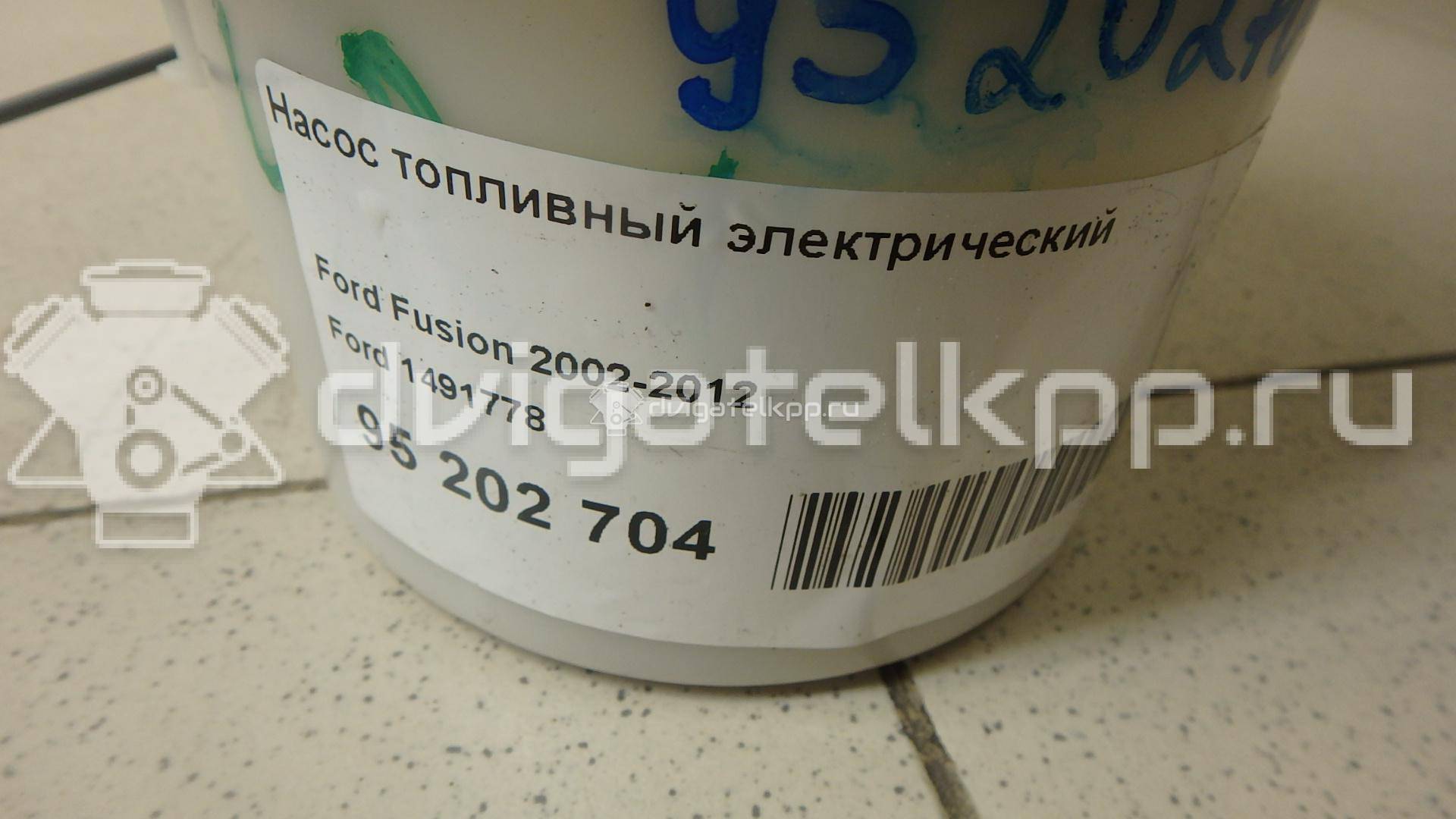 Фото Насос топливный электрический  1491778 для Ford Fiesta / Fusion Ju {forloop.counter}}