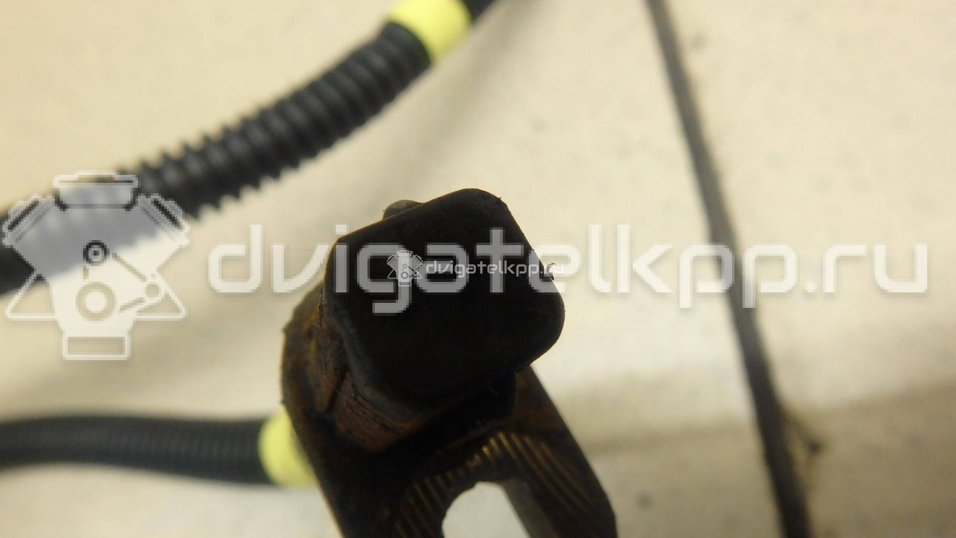 Фото Датчик ABS задний  1151023 для Ford Fiesta / Fusion Ju {forloop.counter}}