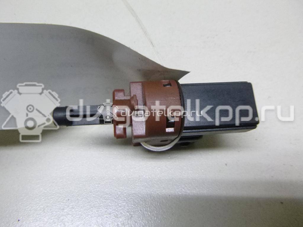 Фото Датчик педали сцепления  2S6T7C534AA для Ford Fiesta / Focus / Galaxy / Cougar Ec / Fusion Ju {forloop.counter}}