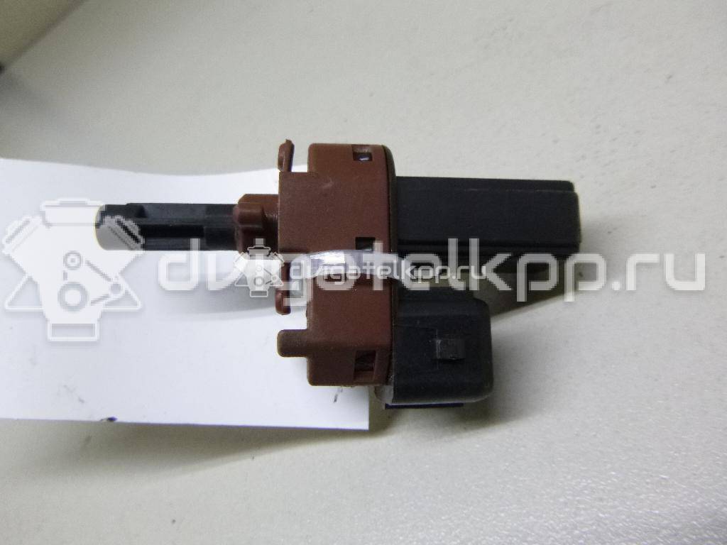 Фото Датчик педали сцепления  2S6T7C534AA для Ford Fiesta / Focus / Galaxy / Cougar Ec / Fusion Ju {forloop.counter}}