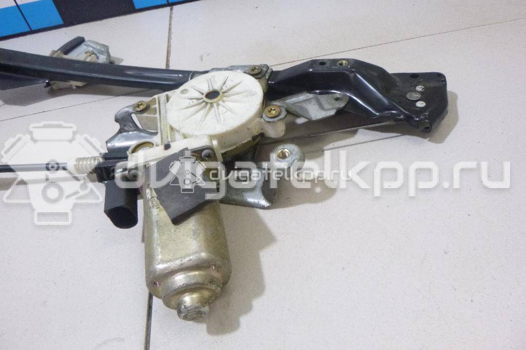 Фото Стеклоподъемник электр. передний левый  1331614 для Ford Focus / Sierra / P 100 / C-Max {forloop.counter}}