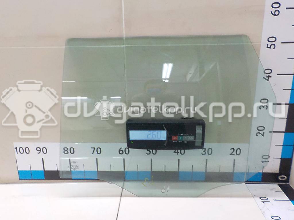 Фото Стекло двери задней левой  1098793 для Ford Focus {forloop.counter}}