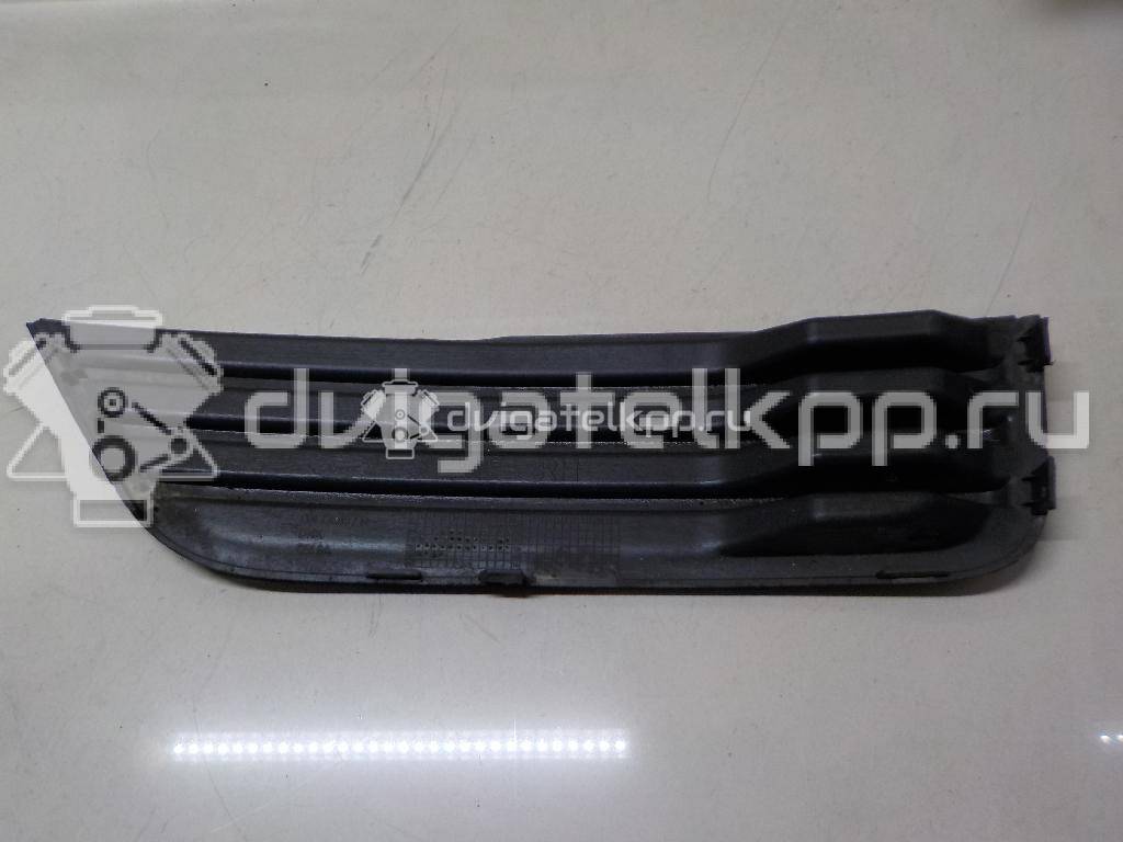 Фото Решетка в бампер правая  1337348 для Ford Focus {forloop.counter}}