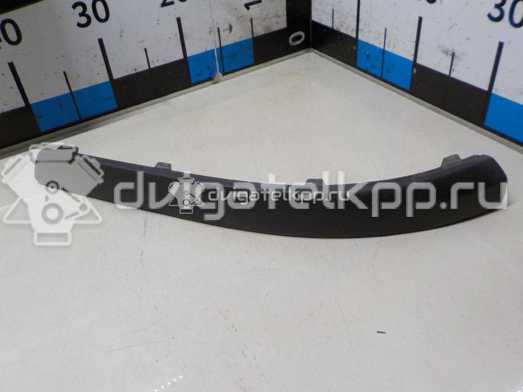 Фото Молдинг заднего бампера левый  1360434 для Ford Focus {forloop.counter}}