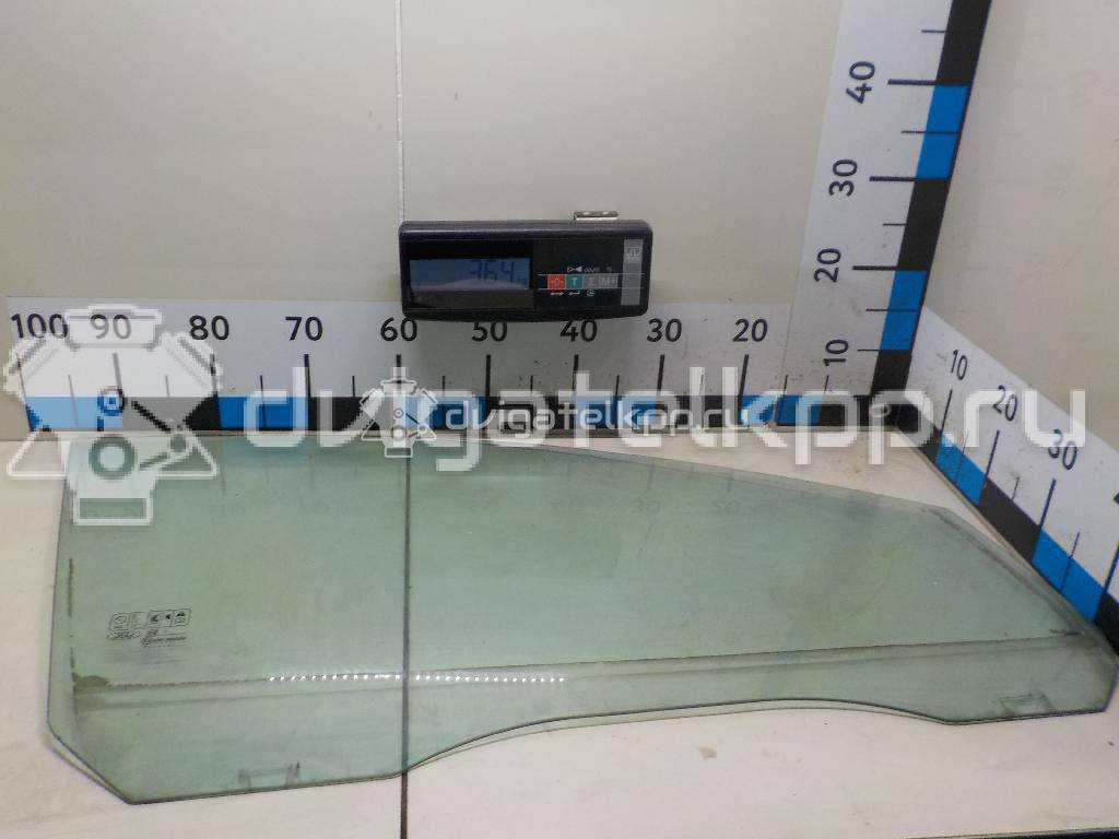 Фото Стекло двери передней правой  1342622 для Ford Focus {forloop.counter}}