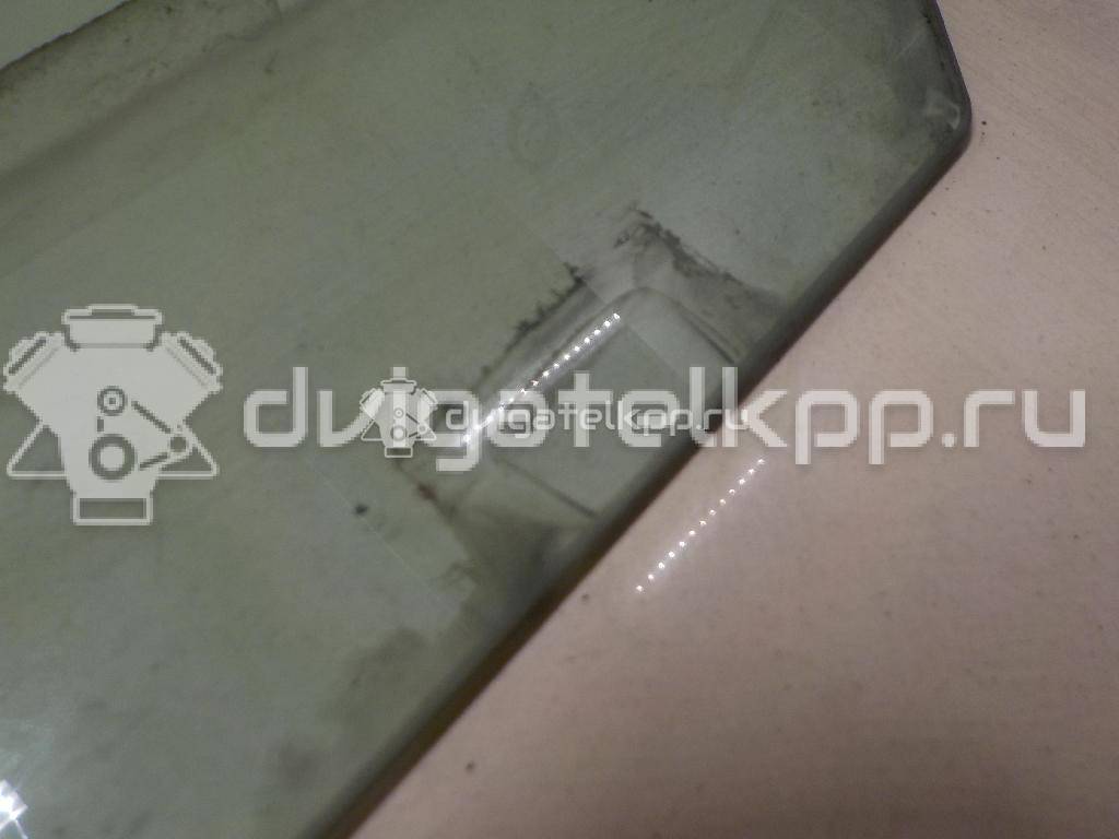 Фото Стекло двери передней правой  1342622 для Ford Focus {forloop.counter}}
