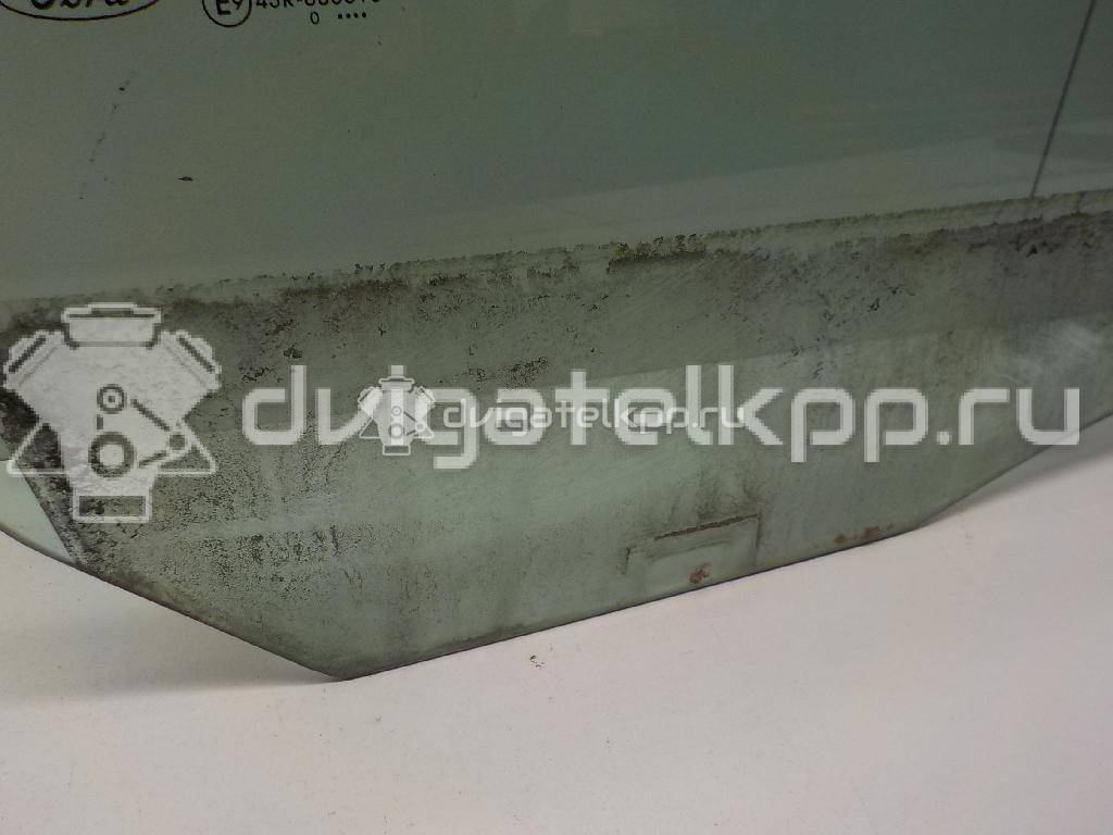 Фото Стекло двери передней правой  1342622 для Ford Focus {forloop.counter}}