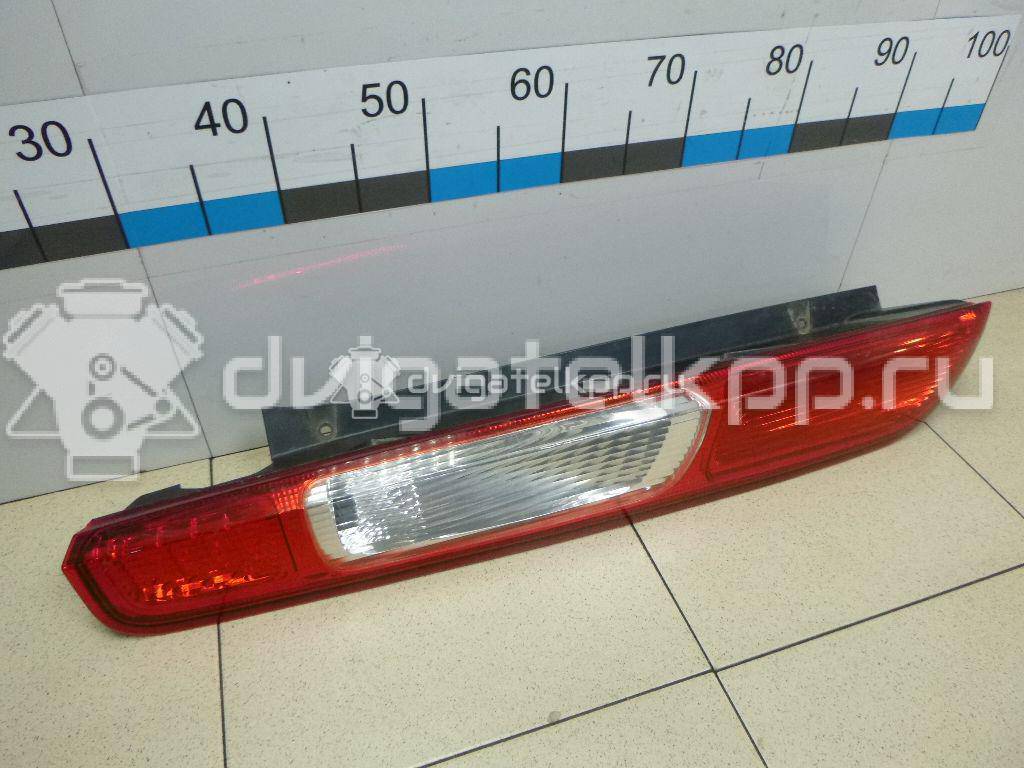 Фото Фонарь задний левый  1420451 для Ford Focus {forloop.counter}}