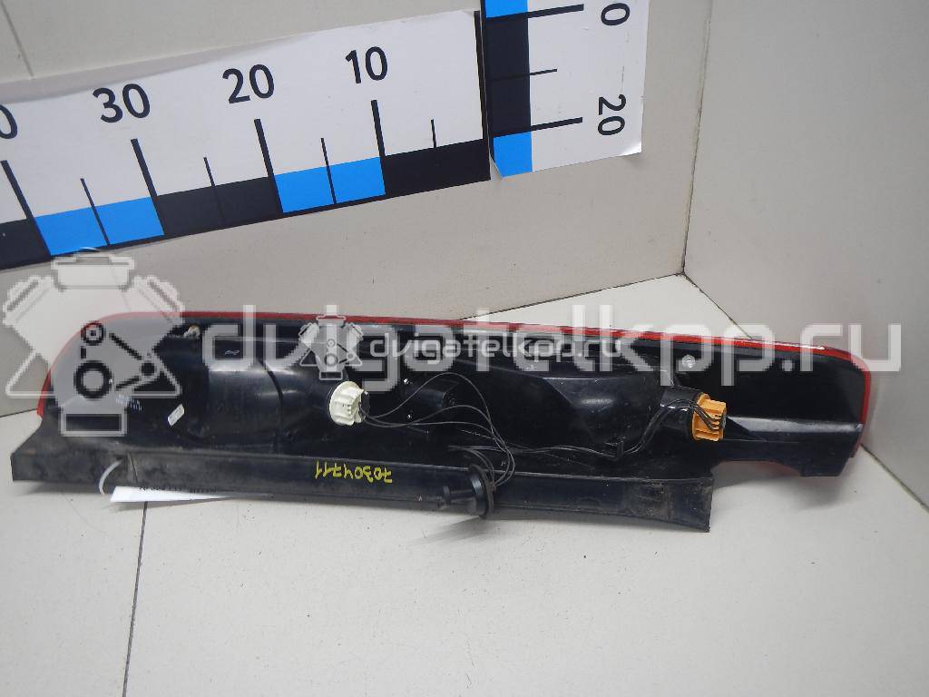 Фото Фонарь задний правый  1520757 для Ford Focus {forloop.counter}}