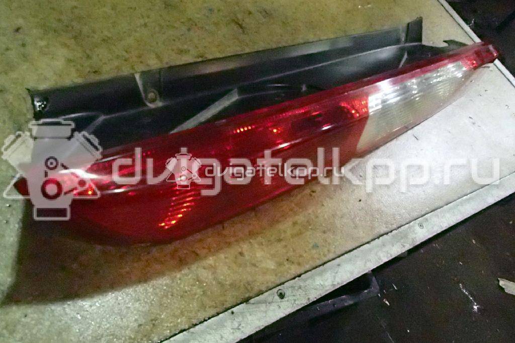 Фото Фонарь задний правый  1420450 для Ford Focus {forloop.counter}}