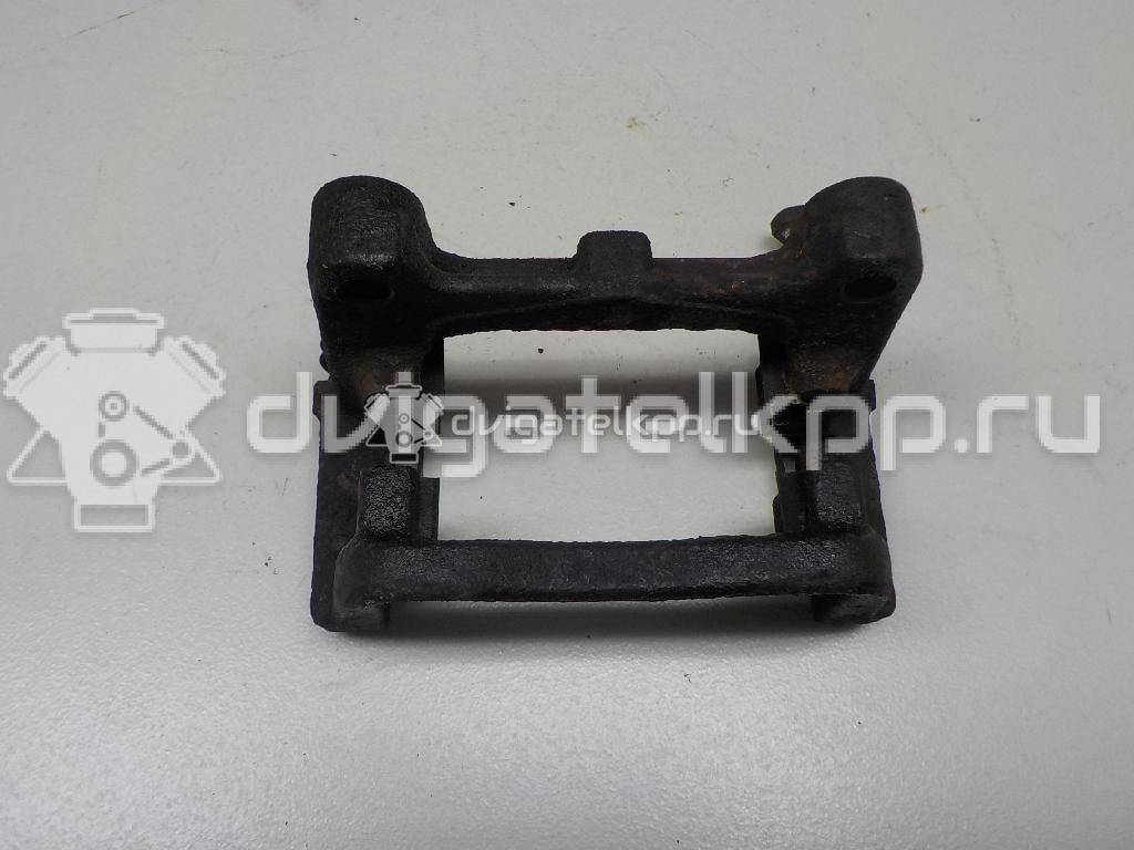 Фото Скоба суппорта заднего  1460288 для Ford Focus / Galaxy / Kuga / S-Max / Mondeo {forloop.counter}}