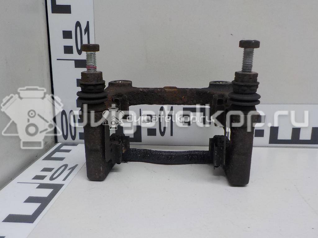 Фото Скоба суппорта заднего  1460288 для Ford Focus / Galaxy / Kuga / S-Max / Mondeo {forloop.counter}}