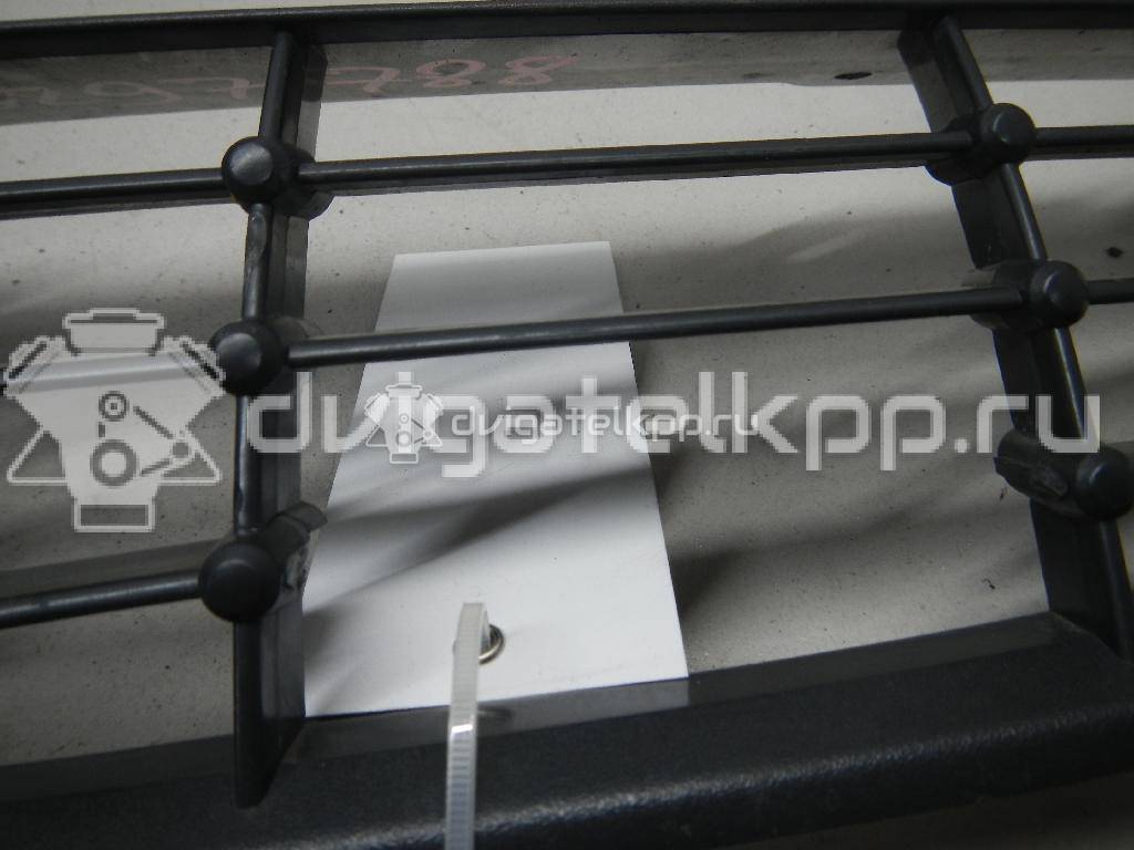 Фото Решетка радиатора  1676410 для Ford Focus {forloop.counter}}