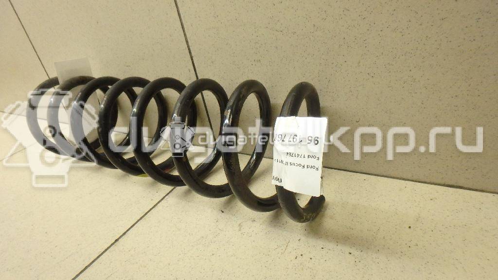 Фото Пружина задняя  1741784 для Ford Focus {forloop.counter}}