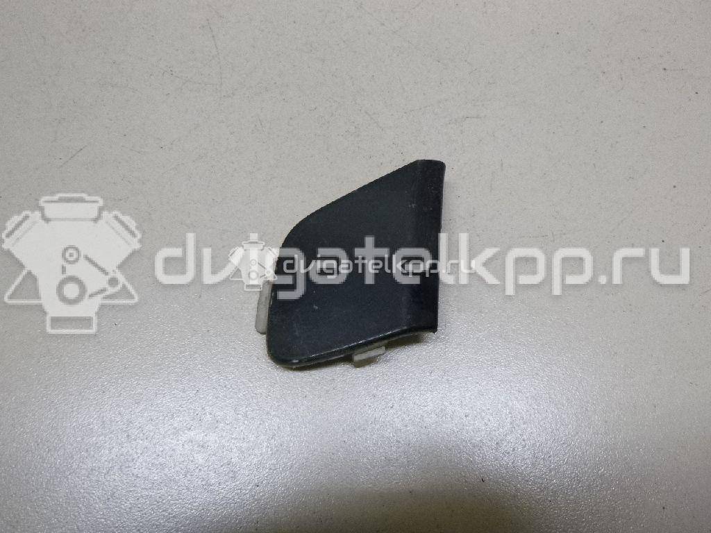 Фото Заглушка буксировочного крюка  1702946 для Ford Focus {forloop.counter}}