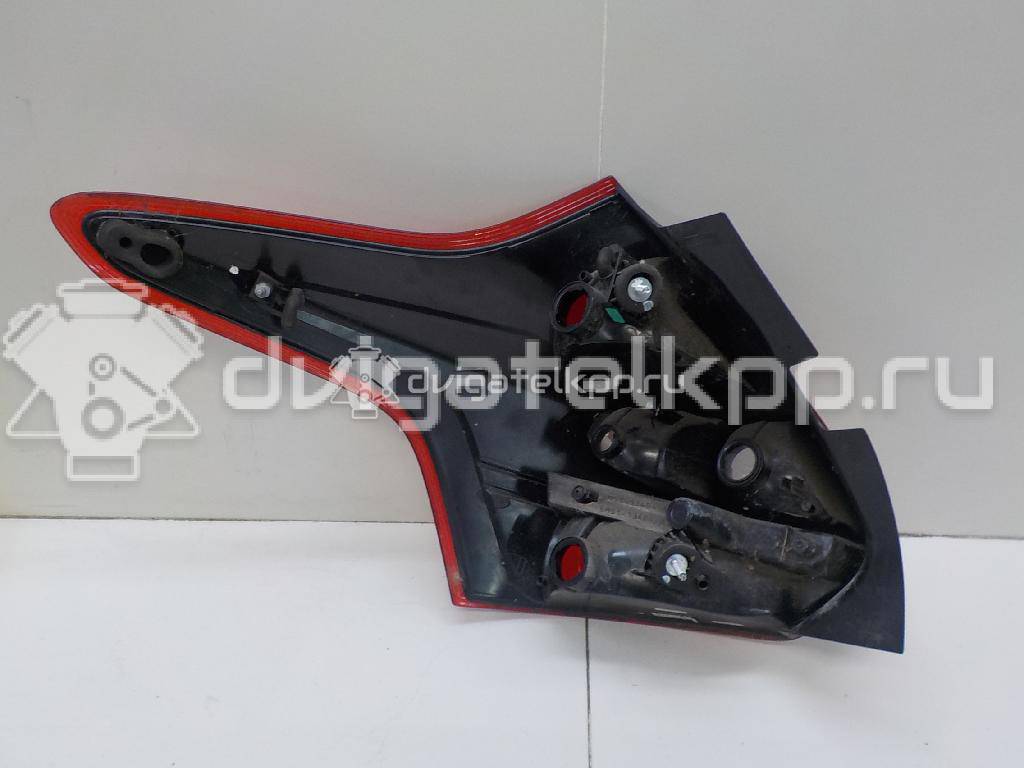 Фото Фонарь задний правый  1825318 для Ford Focus {forloop.counter}}