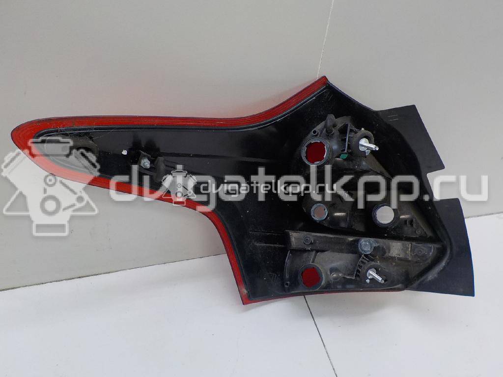 Фото Фонарь задний правый  1825318 для Ford Focus {forloop.counter}}