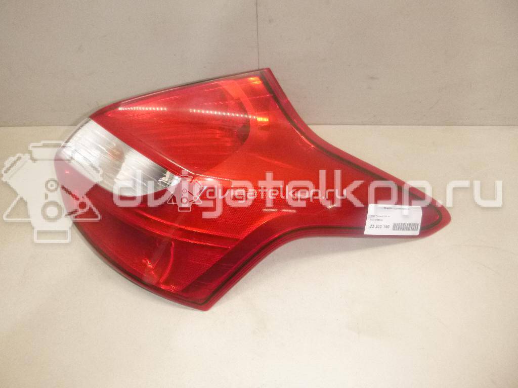 Фото Фонарь задний правый  1825318 для Ford Focus {forloop.counter}}