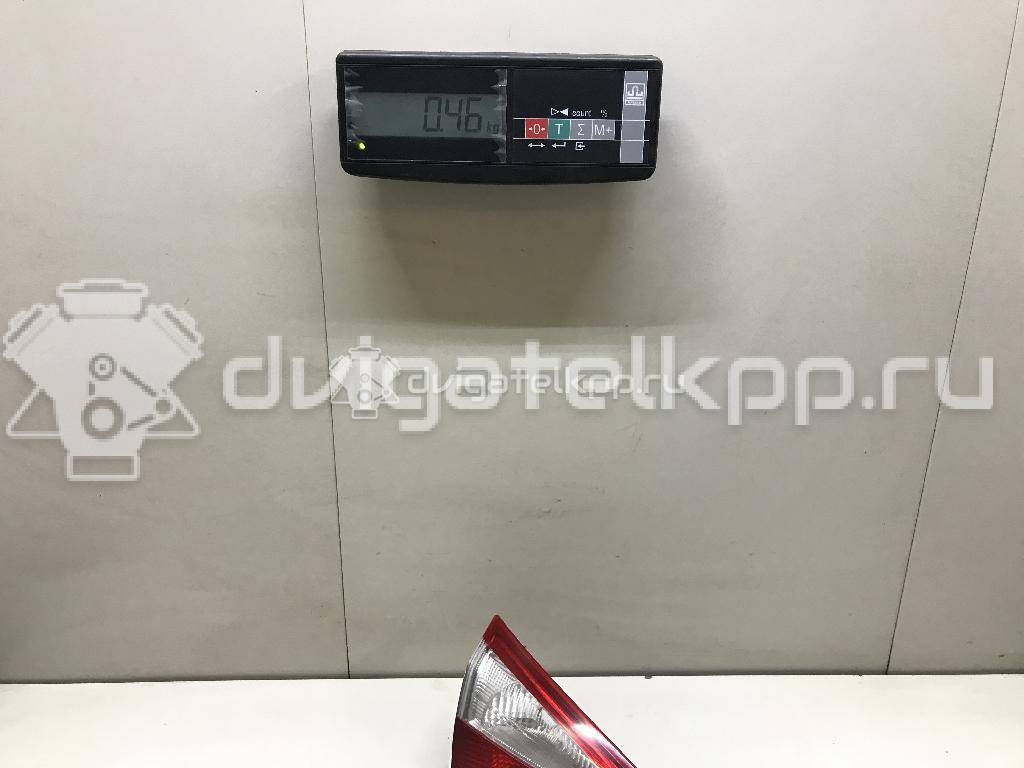 Фото Фонарь задний внутренний левый  1775997 для Ford Focus {forloop.counter}}