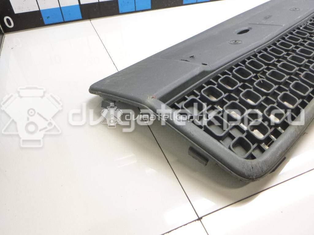 Фото Решетка в бампер центральная  1369703 для Ford Fusion Ju {forloop.counter}}