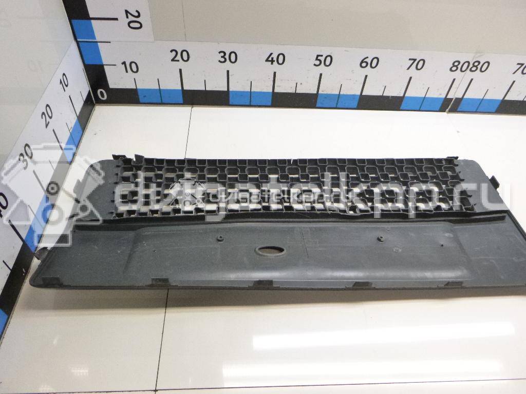 Фото Решетка в бампер центральная  1369703 для Ford Fusion Ju {forloop.counter}}