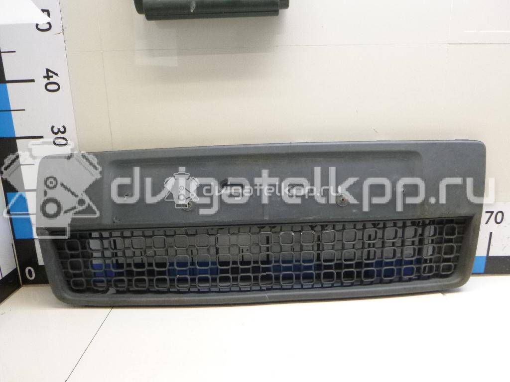 Фото Решетка в бампер центральная  1369703 для Ford Fusion Ju {forloop.counter}}