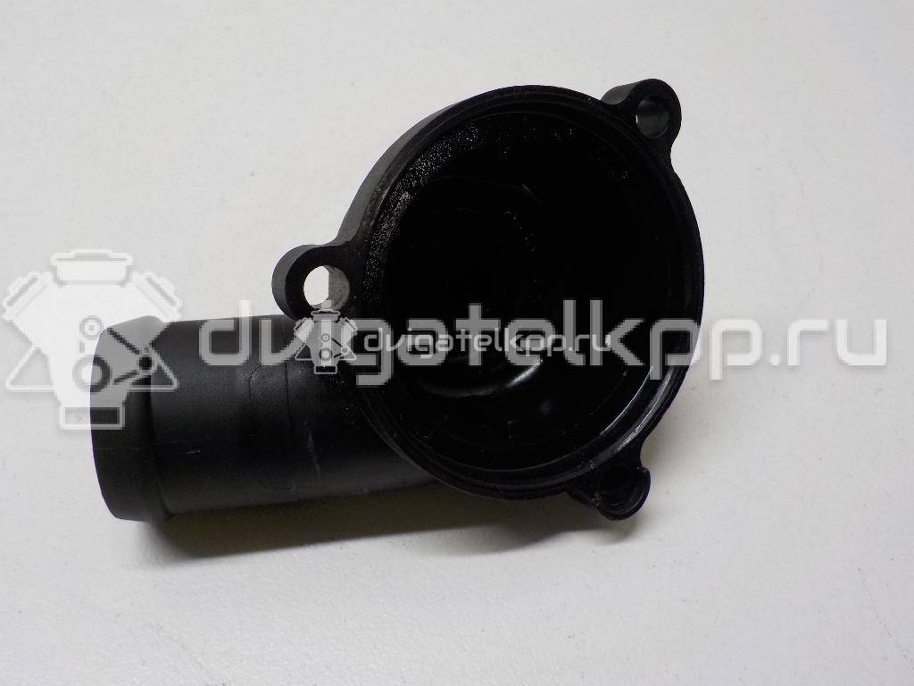 Фото Крышка термостата для двигателя CFNA для Volkswagen Vento 105 л.с 16V 1.6 л бензин 03C121121D {forloop.counter}}