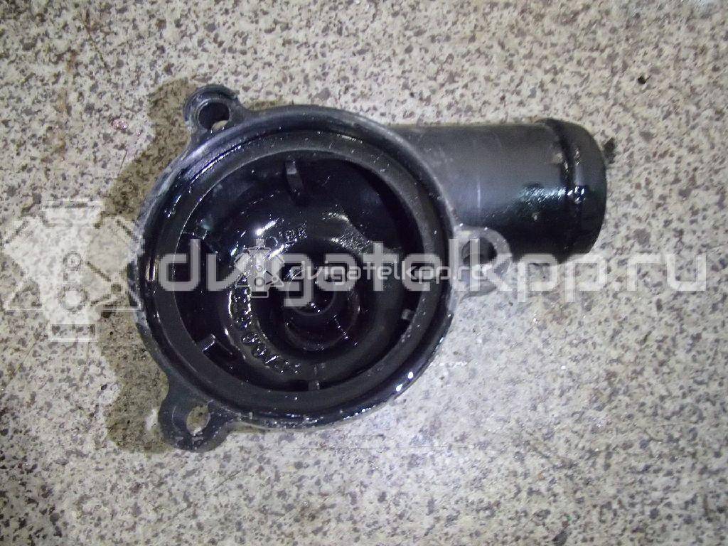 Фото Крышка термостата для двигателя CFNA для Volkswagen Vento 105 л.с 16V 1.6 л бензин 03C121121D {forloop.counter}}