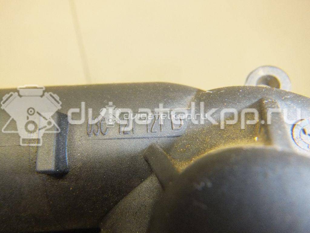 Фото Крышка термостата для двигателя CFNA для Volkswagen Vento 105 л.с 16V 1.6 л бензин 03C121121D {forloop.counter}}
