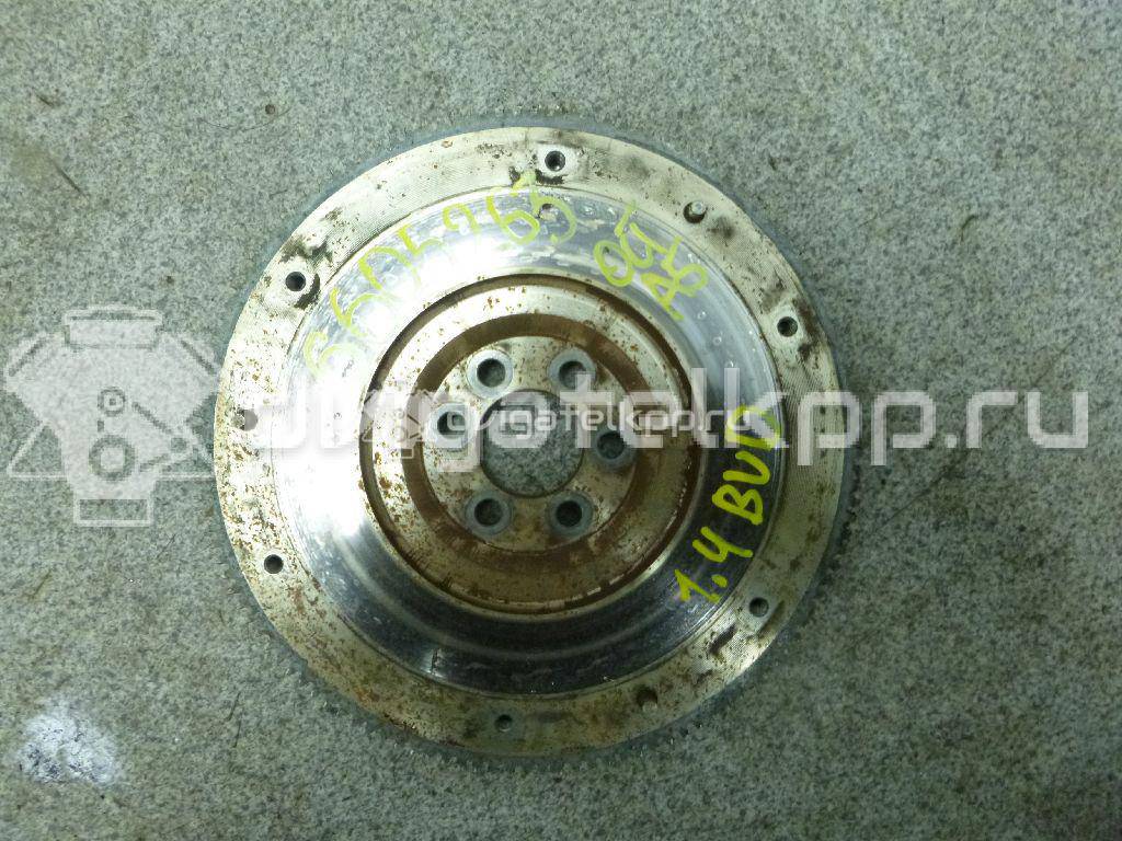 Фото Маховик для двигателя CFNA для Volkswagen / Vw (Svw) 105 л.с 16V 1.6 л бензин 030105271D {forloop.counter}}