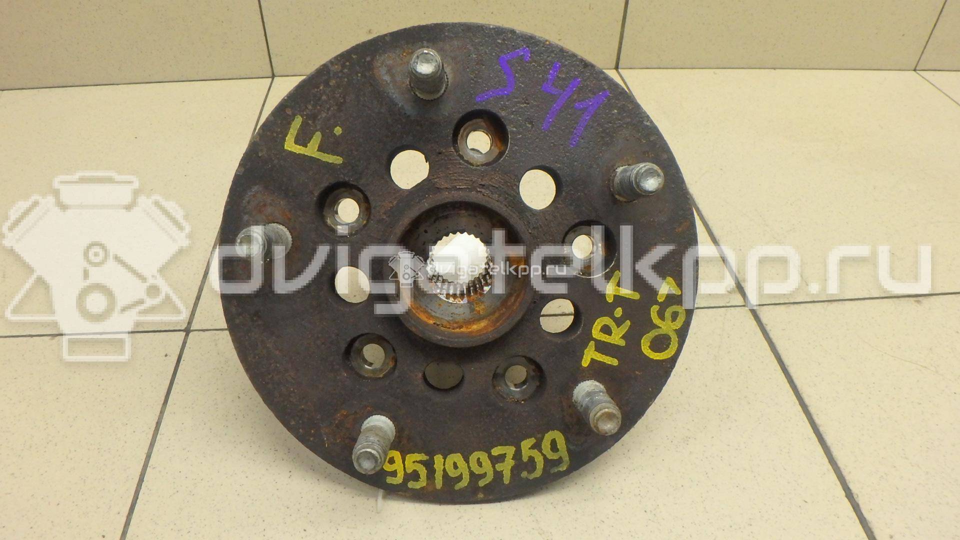 Фото Ступица передняя  1458881 для Ford Transit {forloop.counter}}