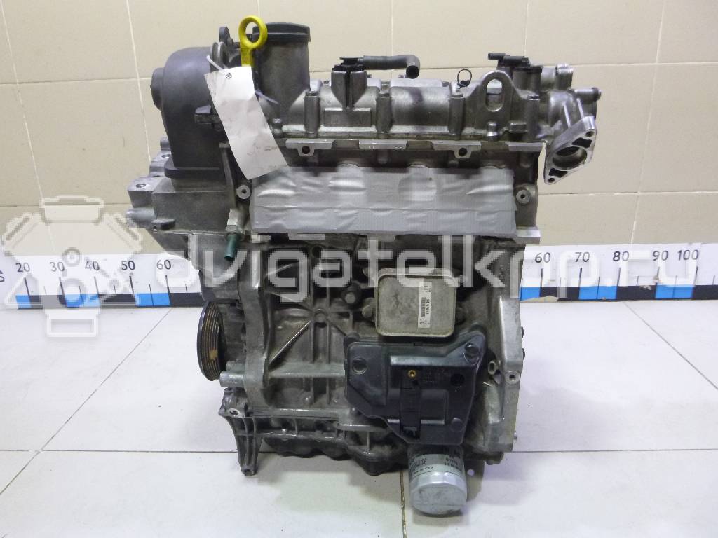 Фото Контрактный (б/у) двигатель CHPA для Volkswagen Golf 140 л.с 16V 1.4 л бензин 04E100033B {forloop.counter}}