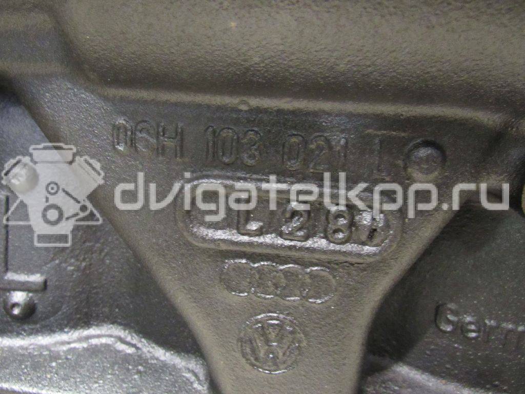 Фото Контрактный (б/у) двигатель CAWB для Volkswagen Tiguan 200 л.с 16V 2.0 л бензин 06J100035F {forloop.counter}}