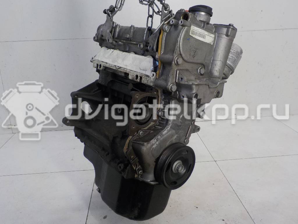 Фото Контрактный (б/у) двигатель CLRA для Volkswagen Jetta 105 л.с 16V 1.6 л бензин 03C100040J {forloop.counter}}